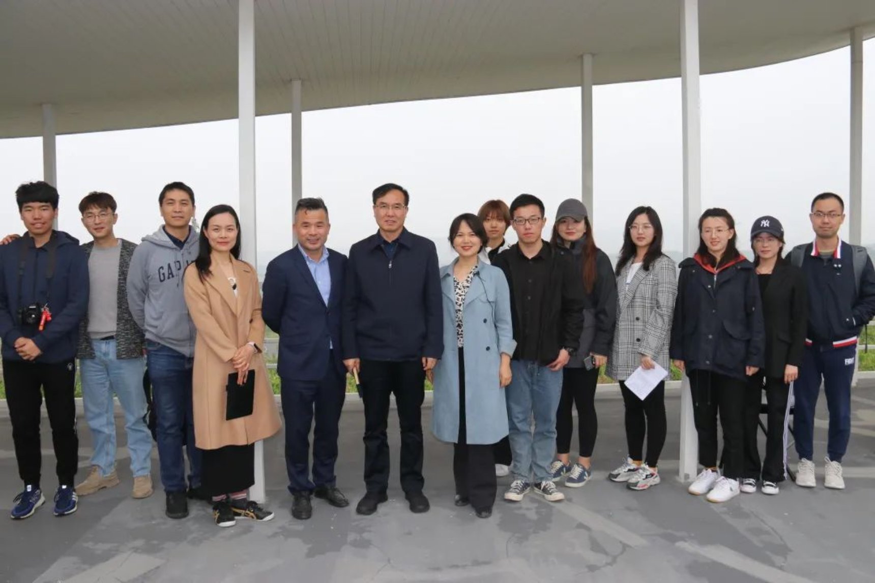 "832" Features｜The first stop of the RUC Journalism School's research on the "832" Poverty alleviation projects - Xinyang, Henan Province