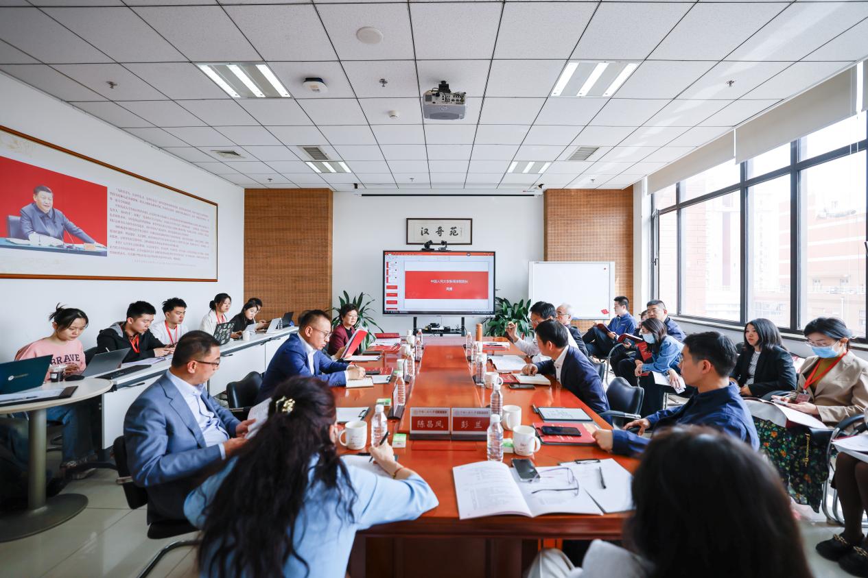 “推动中国特色哲学社会科学走向世界” 新时代中国新闻传播学自主知识体系建设主题论坛举行